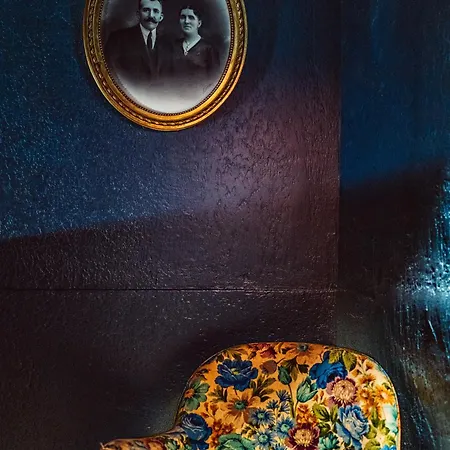 Отель Maison Lacassagne
